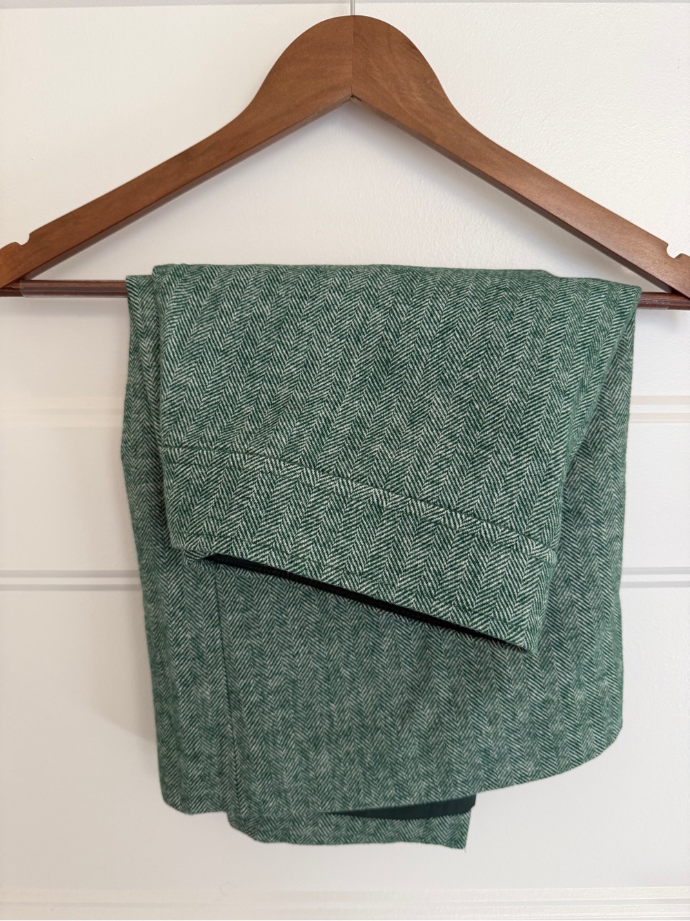 NWT J. Crew Wool Green Herringbone Aline Skirt, Size 12 - Picture 1 of 4